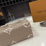 Louis Vuitton Onthego PM Bicolor Monogram Empreinte Leather Tote Bag Beige 25cm M45779 - Image 6
