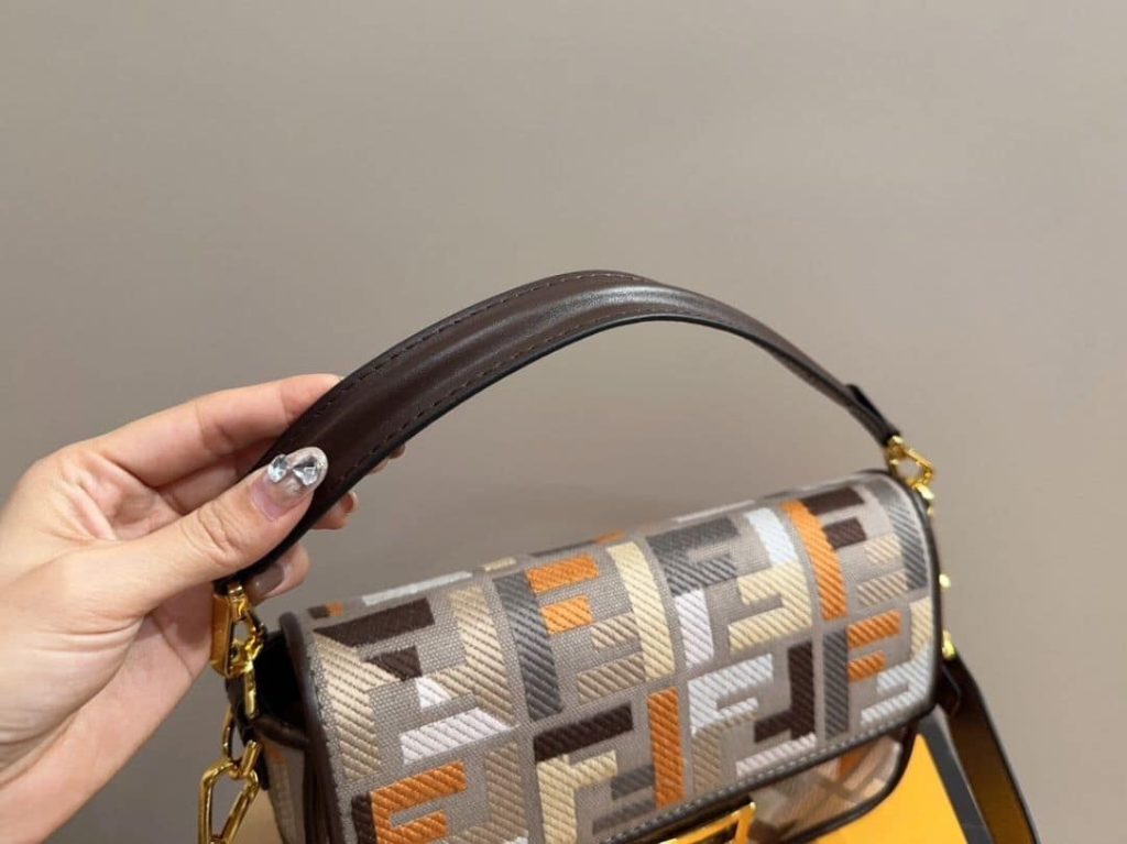Fendi Baguette Multicolor Canvas Bag With Ff Embroidery 25Cm 8Br600Anh4F1Mql - Image 3