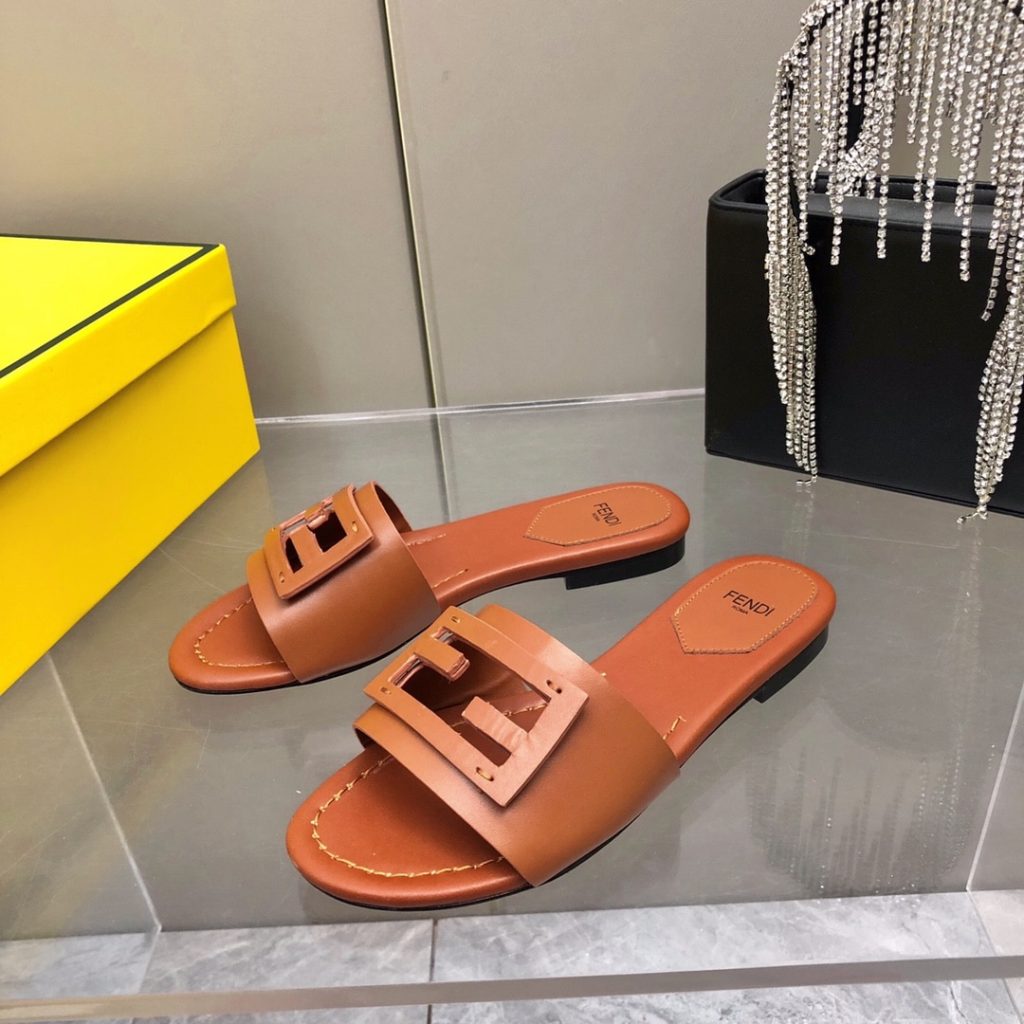 Fendi Baguette Brown Leather Slides 8R8136Ae7Tf1C4R - Image 7