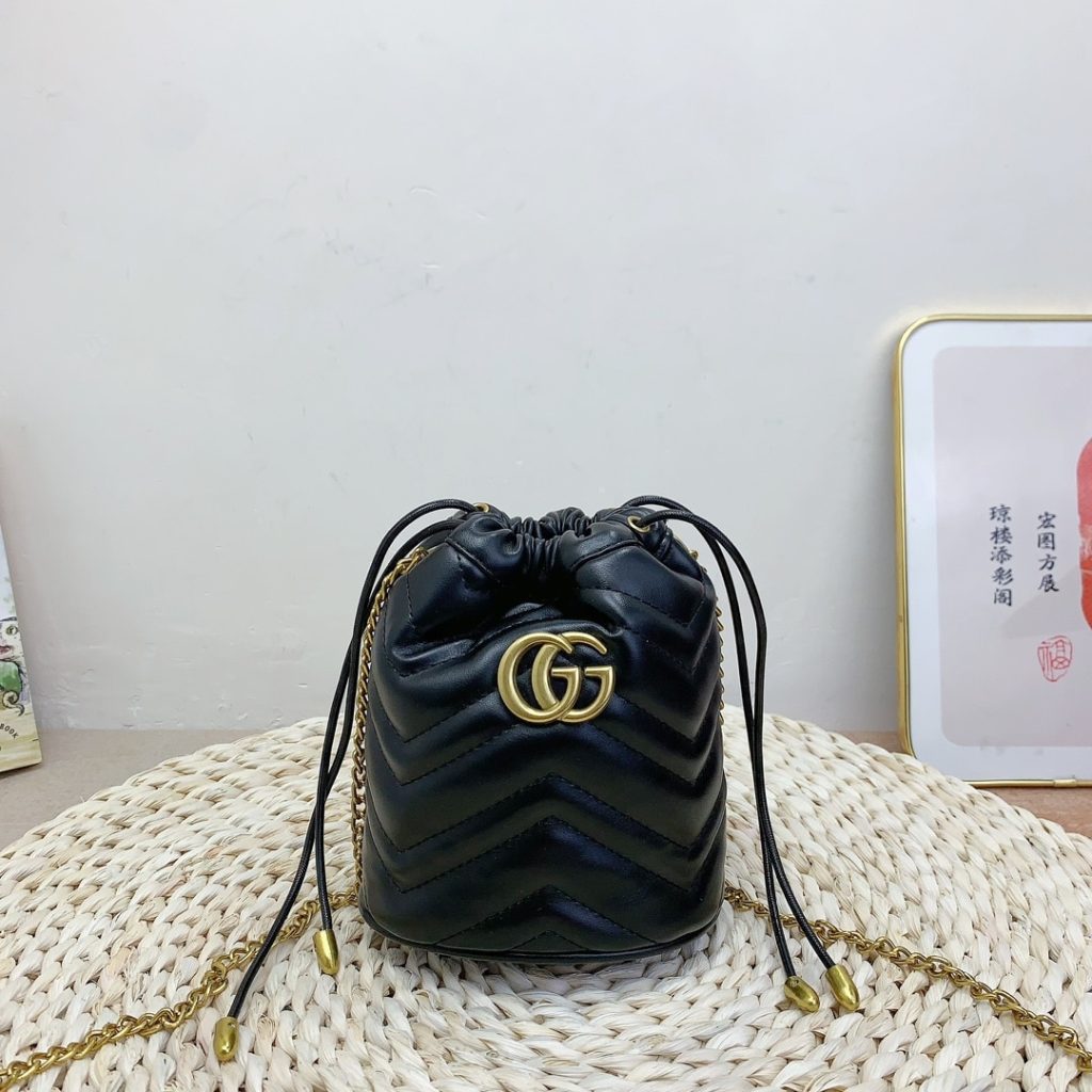 Gucci Gg Marmont Matelassé Chevron Mini Bucket Bag Black 15Cm ‎575163 Dtdrt 1000 - Image 4