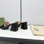 Gucci Signoria Slide Sandal In Black - Image 7