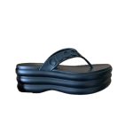 Gucci Tarifa Rubber Platform Flip Flops Black - Image 12