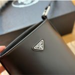 Prada Spazzolato Bucket Bag Black 17Cm - Image 4