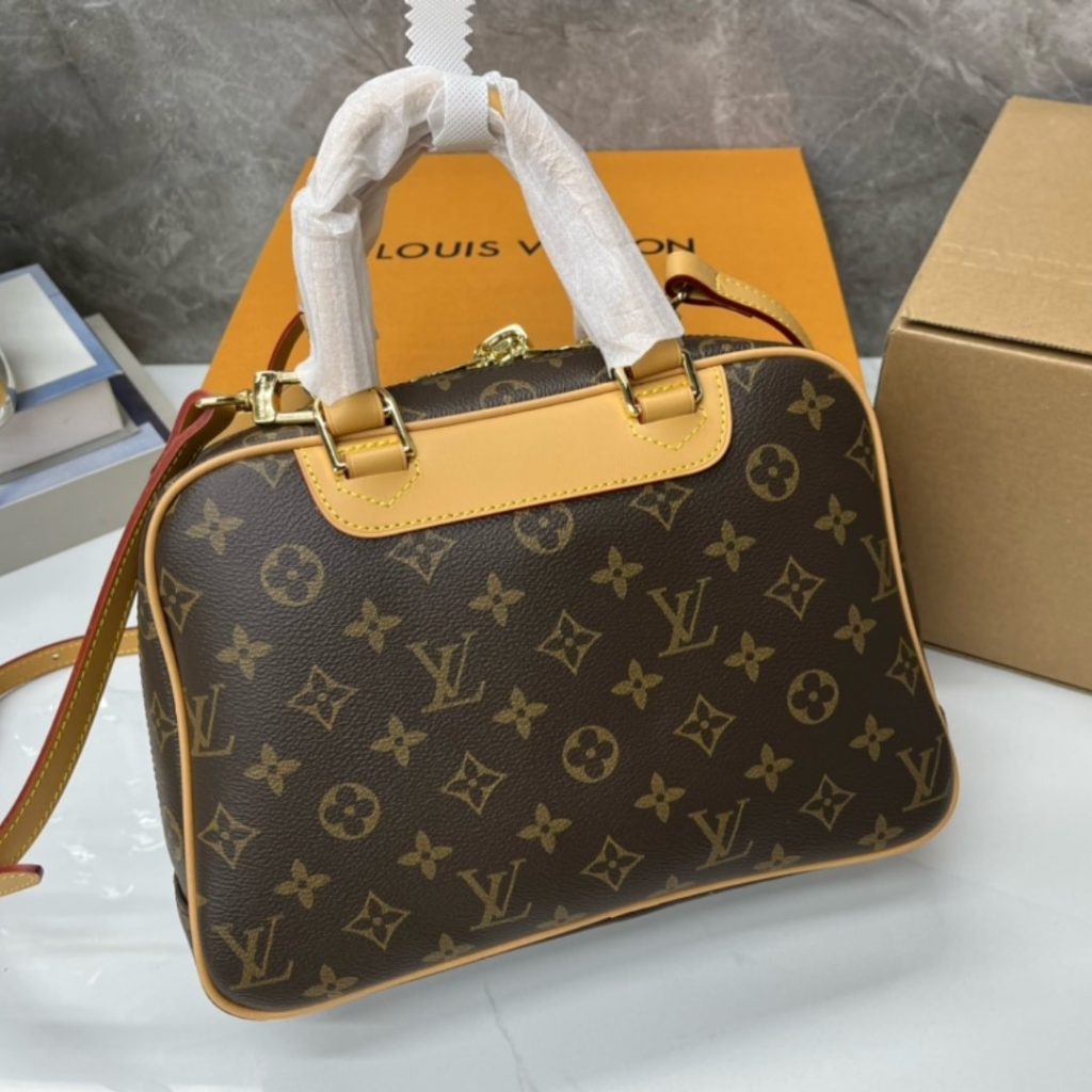 Louis Vuitton Monogram Deauville Boston Brown 28Cm M42228 - Image 4