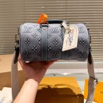 Louis Vuitton Keepall Bandoulière 25 Monogram Canvas Washed Denim 24Cm M22762 - Image 4