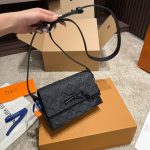 Louis Vuitton Steamer Wearable Wallet Monogram Taurillon Black 17Cm M81746 - Image 6