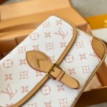 Louis Vuitton Diane Monogram Cream Beige 25Cm - Image 7