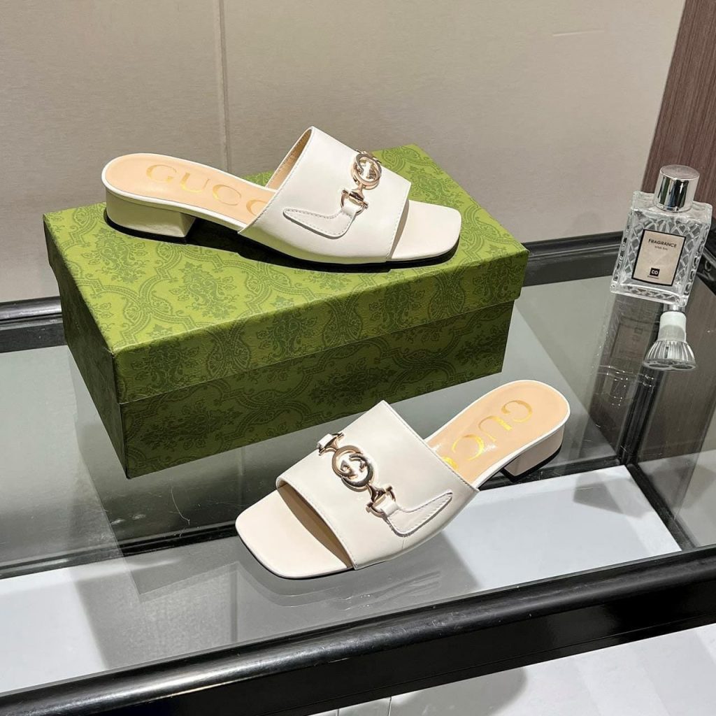 Gucci Zumi Leather Slide Sandal White 60241 C9D00 1000 - Image 6