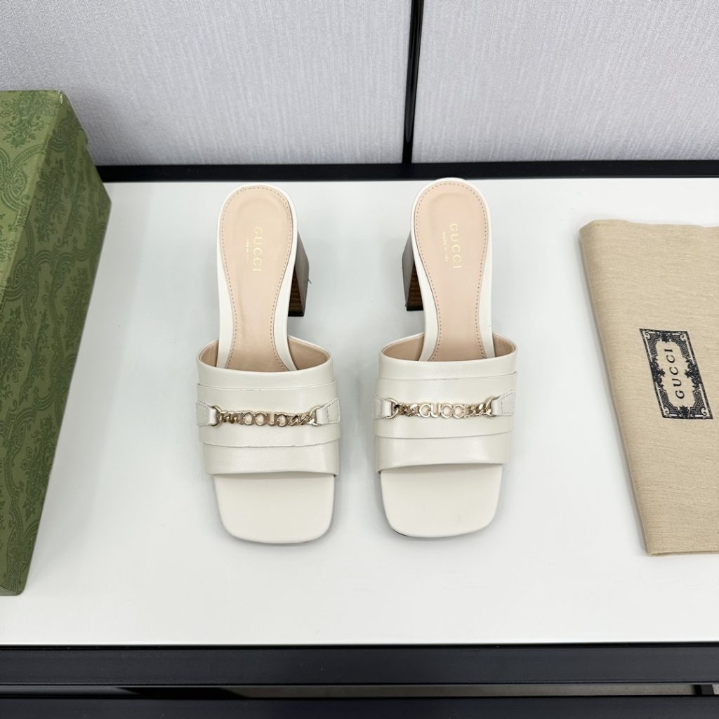 Gucci Signoria Slide Sandal In White 786595 Aaboc 9540 - Image 4