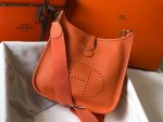 Hermes Clemence Evelyne Pm 25Cm Orange Feu - Image 3