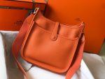Hermes Clemence Evelyne Pm 25Cm Orange Feu - Image 4