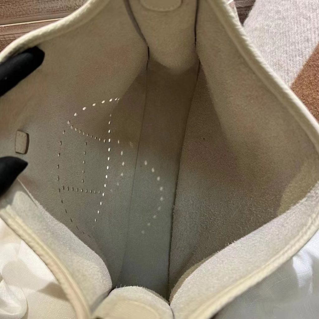 Hermes Clemence Evelyne Pm 25Cm White - Image 7