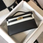 Hermes Mini Kelly Pochette Gold Toned Hardware Black 22Cm - Image 3
