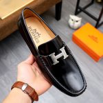 Hermes Men'S Loafer Moccasin Polish Leather With H Silver In Black - Image 4