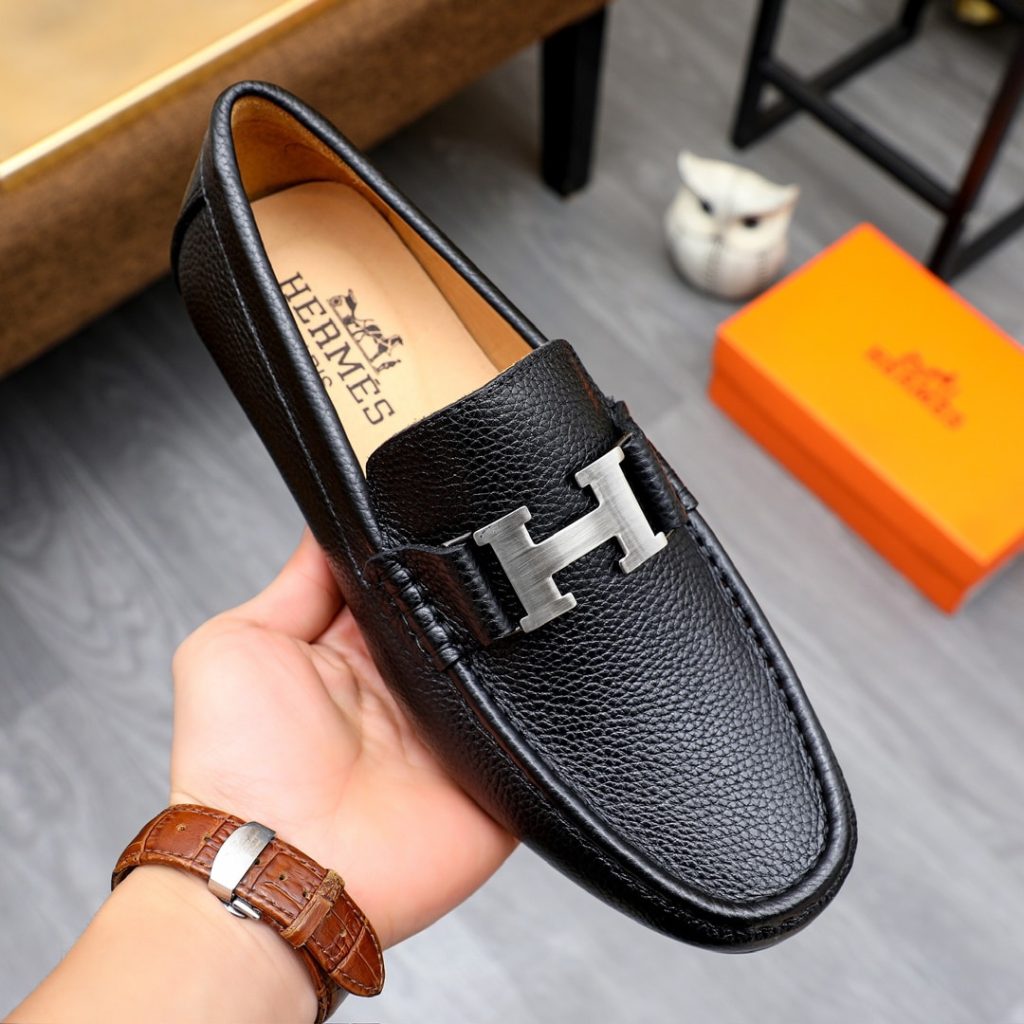Hermes Men'S Loafer Moccasin Leather With H Silver Black - Image 4