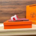 Hermes Oran Sandal Pink H231095Z C5350 - Image 5