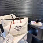Hermes Fourre Tout Du Cavalier Bag White 42Cm - Image 3