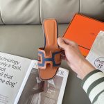 Hermes Oran Sandal Bleu Brut Gold H221105ZV48340 - Image 7