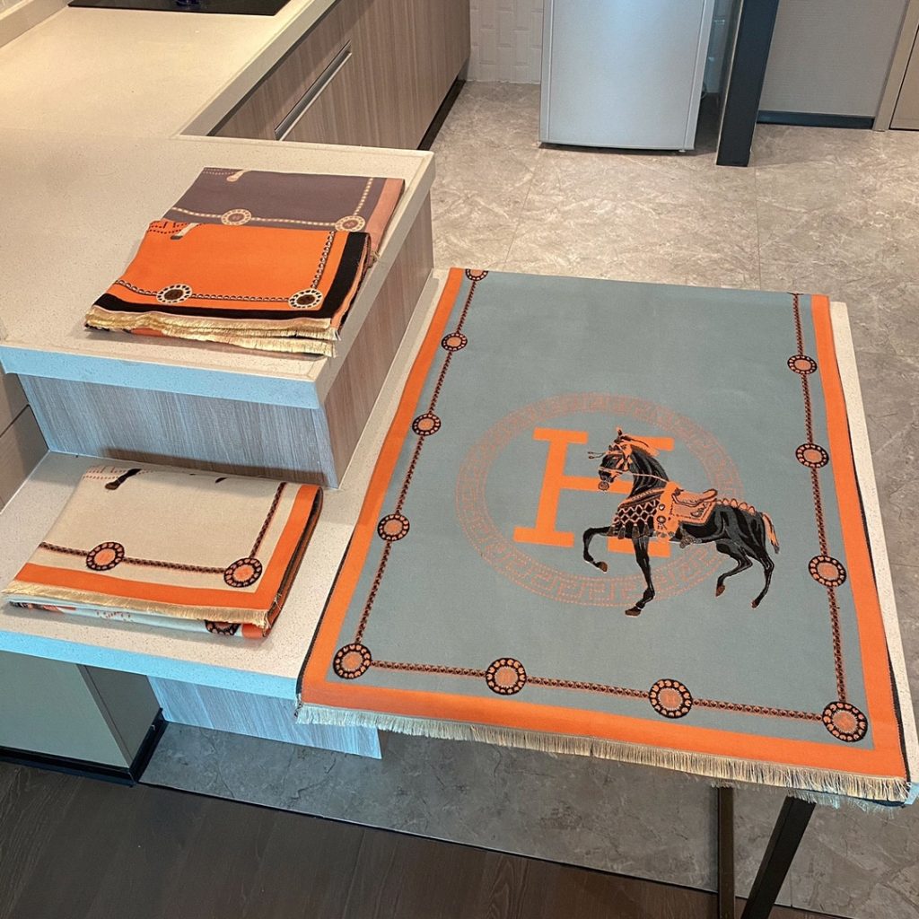 Hermes Cashmere Muffler Blue - Image 3