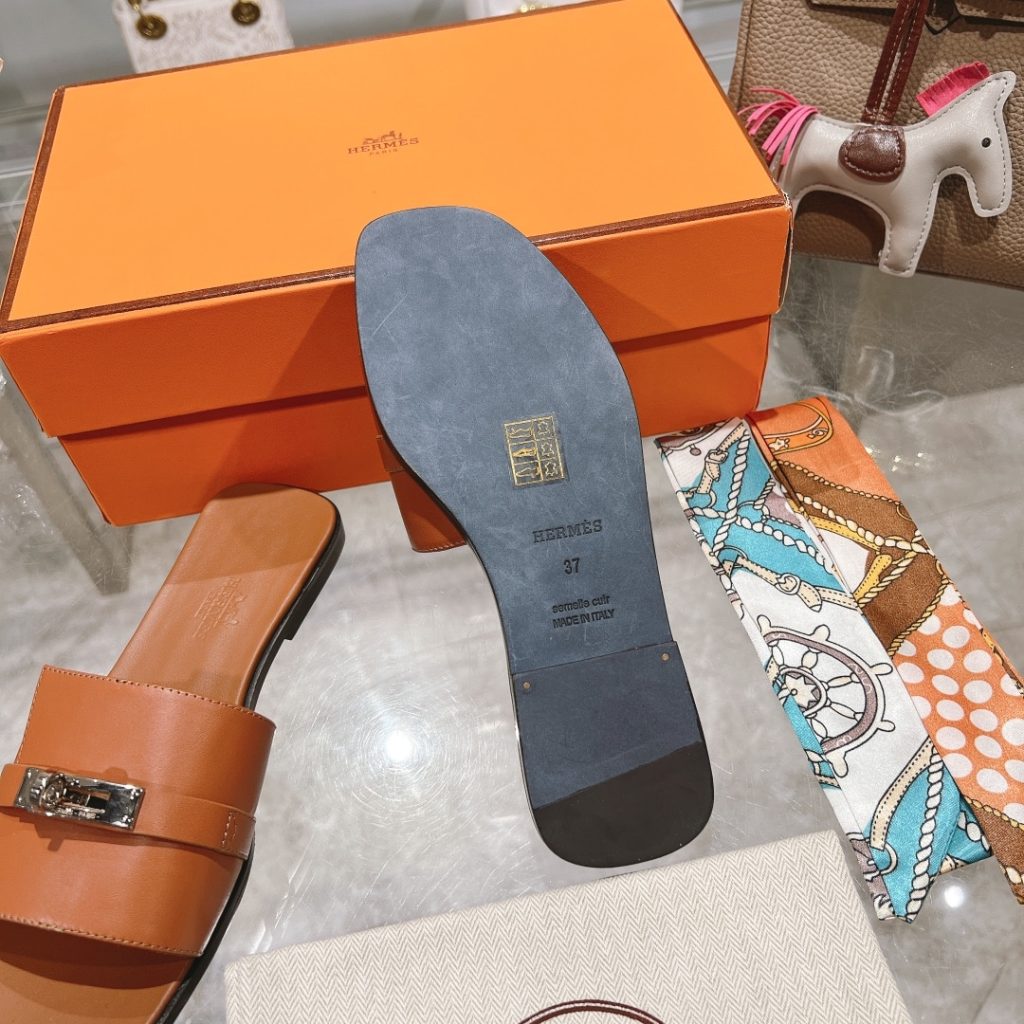 Hermes Giulia Sandal Brown H231056Z A3360 - Image 6