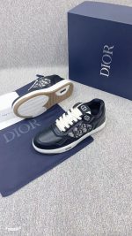 DIOR High Top Sneaker - Image 4
