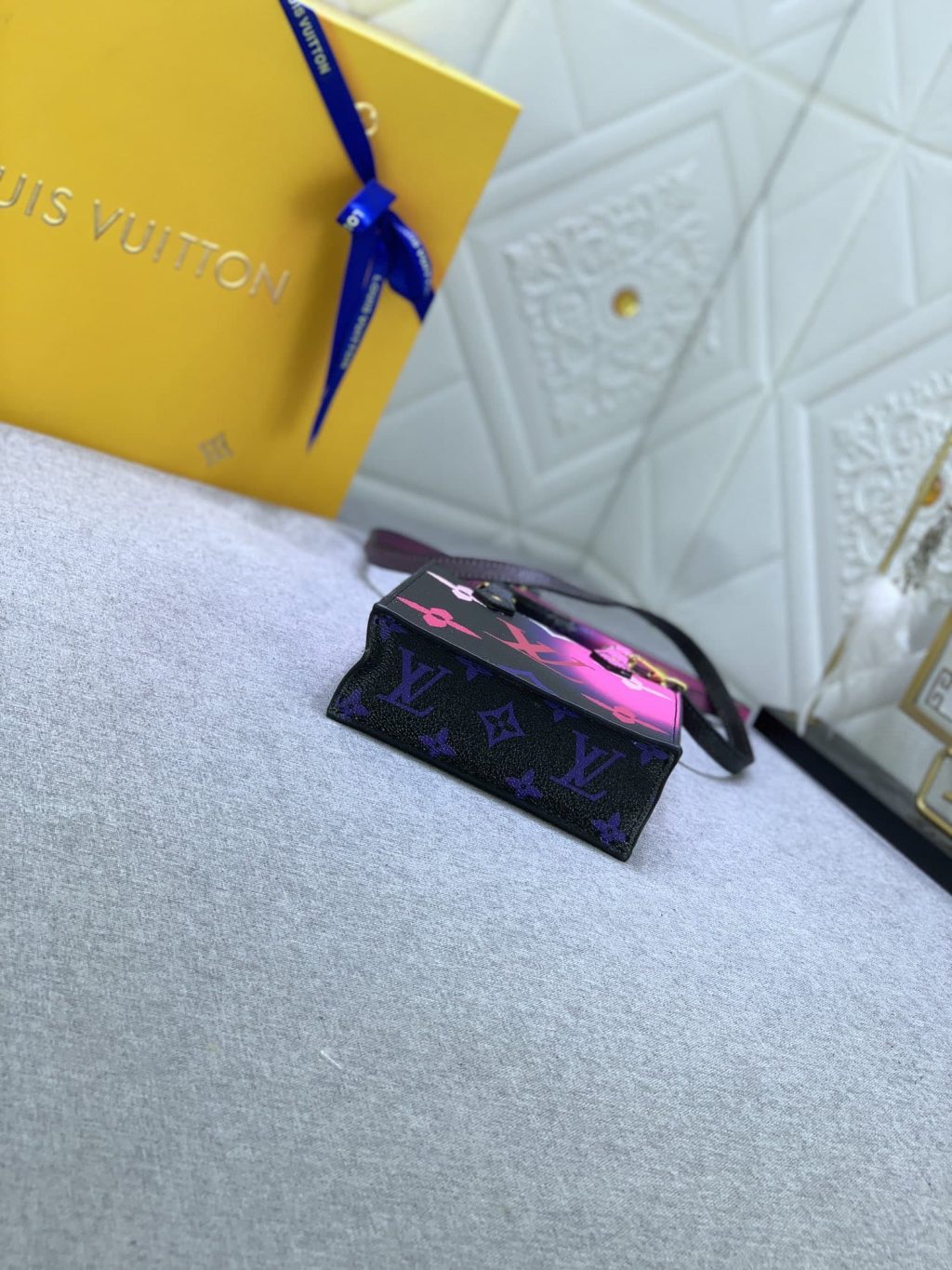 Louis Vuitton Petit Sac Plat Monogram Black And Pink 17Cm - Image 8