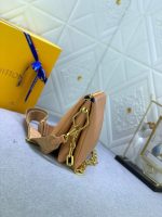 Louis Vuitton Coussin PM Monogram Leather Shoulder Bag Camel 26cm M57791 - Image 5