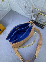 Louis Vuitton Coussin PM Monogram Leather Shoulder Bag Camel 26cm M57791 - Image 4