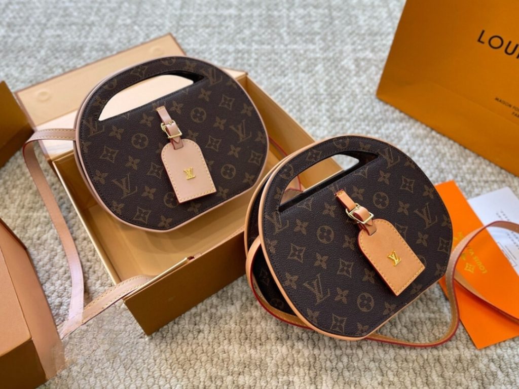 Louis Vuitton Around Me PM 22Cm M47117 - Image 4