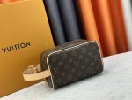 Louis Vuitton Trousse Toilette Locker Dopp Kit 23Cm M83112 - Image 5
