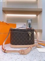 Louis Vuitton Nice Vanity Monogram Brown And Beige 24Cm M44935 - Image 3