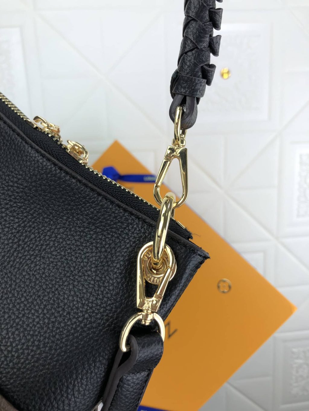 Louis Vuitton Maida Hobo Handbag Black Monogram 33Cm - Image 6