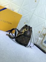 Louis Vuitton Bucket Monogram Bag Brown 20Cm - Image 6