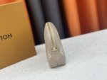 Louis Vuitton Cosmetic Pouch PM Creme 17Cm M45951 - Image 7