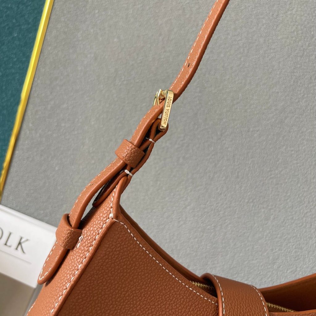 Louis Vuitton Low Key Shoulder Bag Brown 25Cm M24885 - Image 11