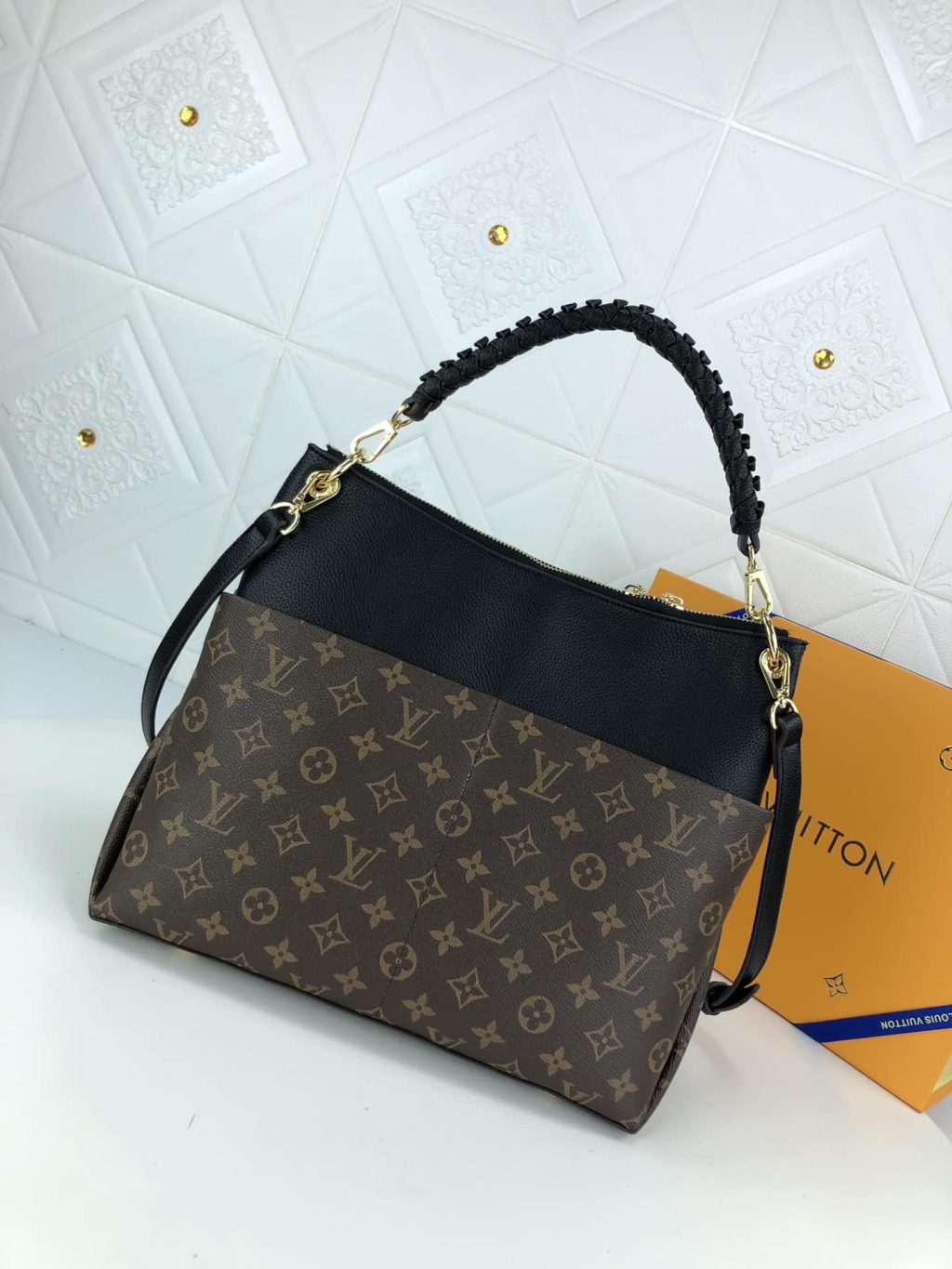 Louis Vuitton Maida Hobo Handbag Black Monogram 33Cm - Image 9