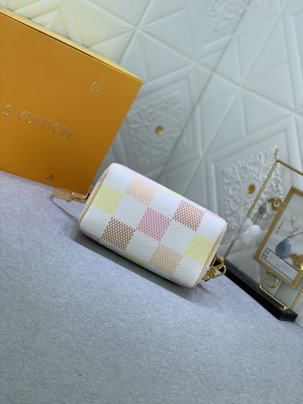 Louis Vuitton Speedy Bandoulière Damier Canvas Peach 20Cm - Image 9