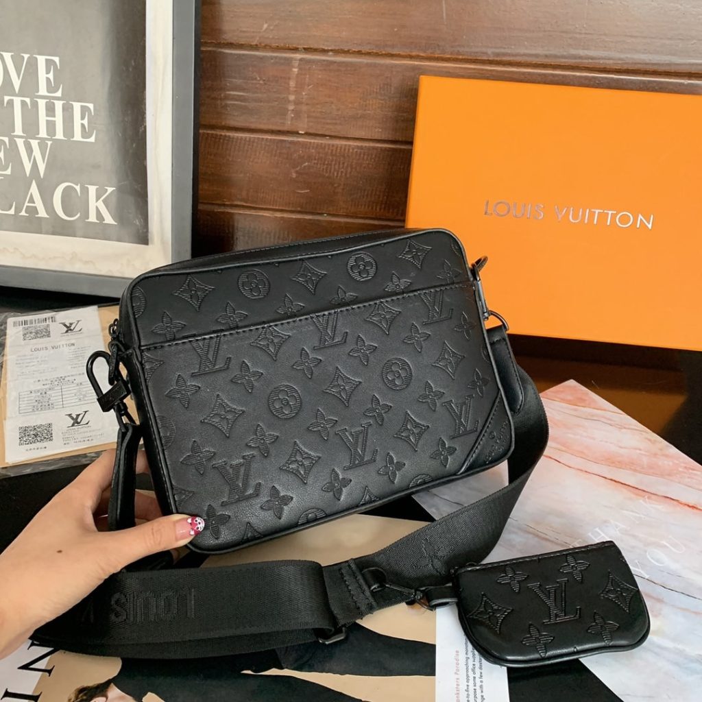 Louis Vuitton Duo Messenger Bag Black 25Cm M69827 - Image 3