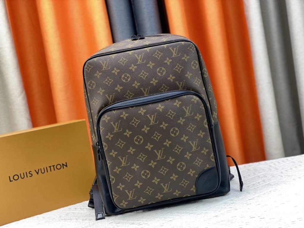 Louis Vuitton Dean Backpack Monogram Canvas 42Cm M45335 - Image 11