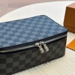 Louis Vuitton Toilet Pouch Damier Grey 23Cm - Image 4