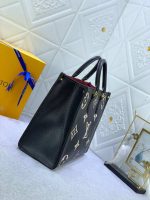 Louis Vuitton Onthego MM Monogram Black Beige 35Cm M45495 - Image 5