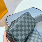 Louis Vuitton Toilet Pouch Damier Grey 23Cm - Image 6
