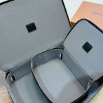 Louis Vuitton Toilet Pouch Damier Grey 23Cm - Image 8