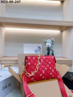 Louis Vuitton Bolso Coussin PM Monogram Rouge 27Cm M22397 - Image 3