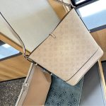 Louis Vuitton Flore Perforated Mahina Beige 22Cm - Image 8