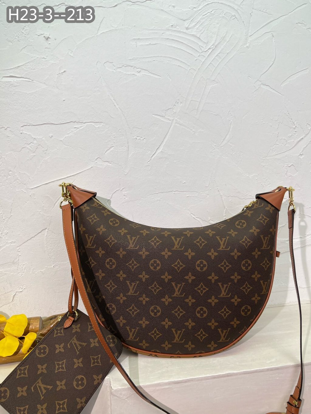 Louis Vuitton Loop Hobo Monogram Canvas Brown 40Cm M46311 - Image 3
