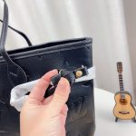 Louis Vuitton Neverfull MM Monogram Empreinte Leather Black 31Cm M45685 - Image 8