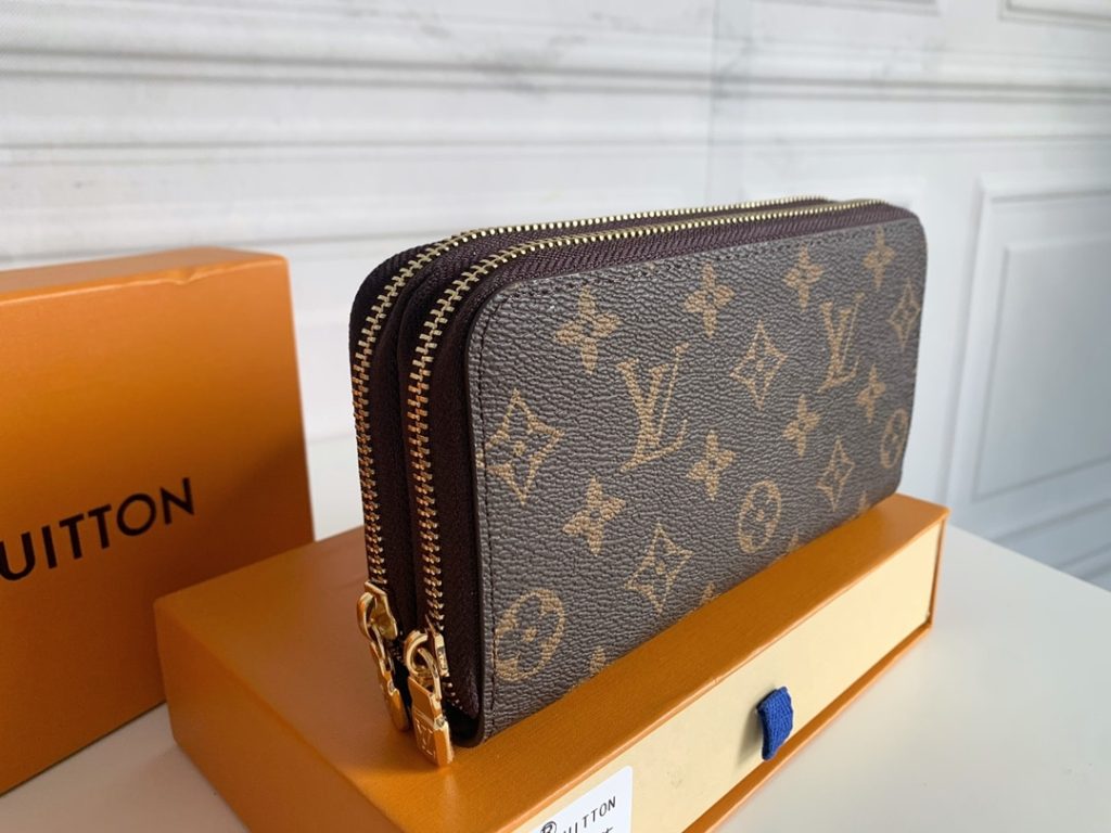 Louis Vuitton Long Double Zippy Wallet Monogram Brown 19Cm - Image 5
