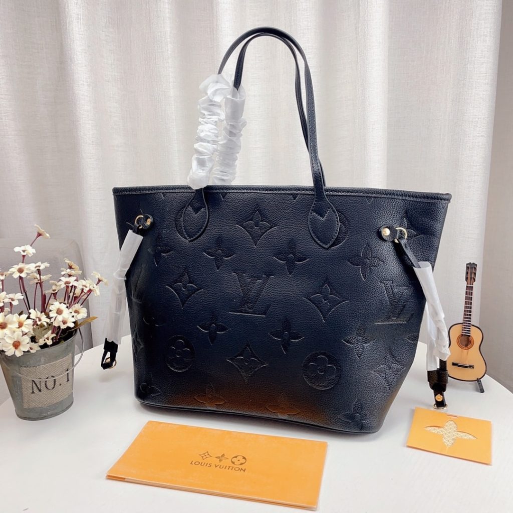 Louis Vuitton Neverfull MM Monogram Empreinte Leather Black 31Cm M45685 - Image 3