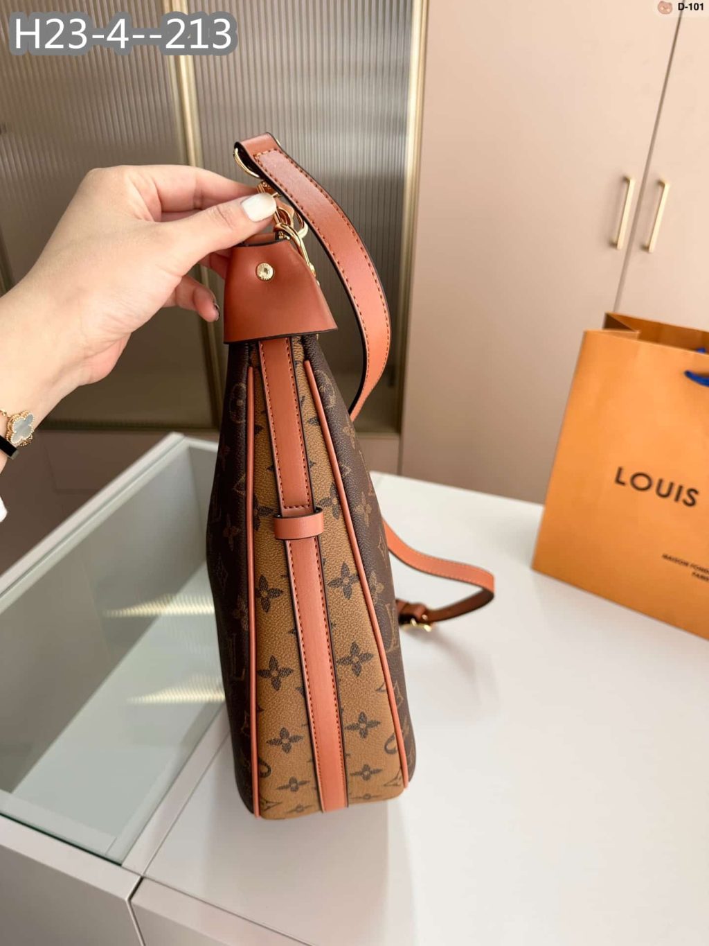 Louis Vuitton Loop Hobo Monogram Canvas Brown 35Cm M46311 - Image 9